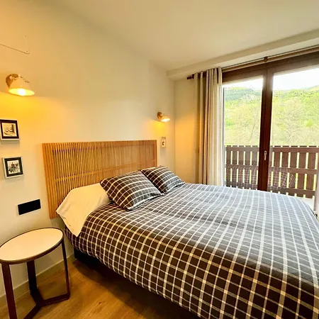 Bpirineos-besurta Apartamento